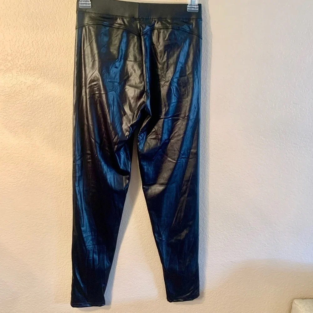 NWT Wila Leggings OSFM Vegan Leather Black Elastic Waist Zippered Pocket NEW - Picture 7 of 12